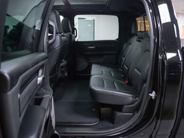 Ram 1500 V Рестайлинг с пробегом 2026 года, цена 10 499 000 рублей, 42 км, offers.body_type.unknown, Автокод Объявления