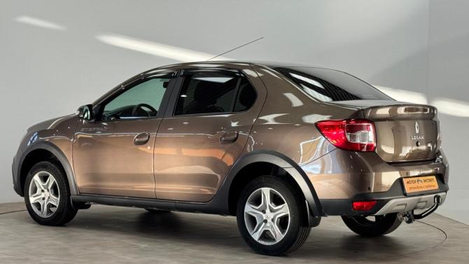 Renault Logan II Рестайлинг с пробегом 2021 года, цена 1 329 000 рублей, 51000 км, седан, Автокод Объявления