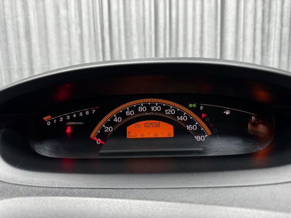 Honda Freed I с пробегом 2010 года, цена 1 085 000 рублей, 102558 км, компактвэн, Автокод Объявления