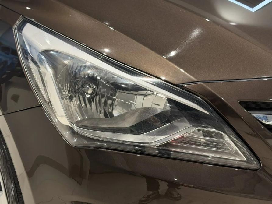 Hyundai Solaris I Рестайлинг Новосибирск  - изображение 12
