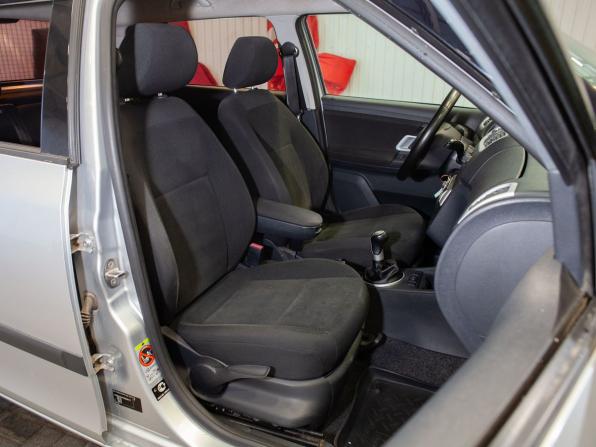Skoda Fabia II с пробегом 2009 года, цена 535 000 рублей, 191090 км, хэтчбек, Автокод Объявления