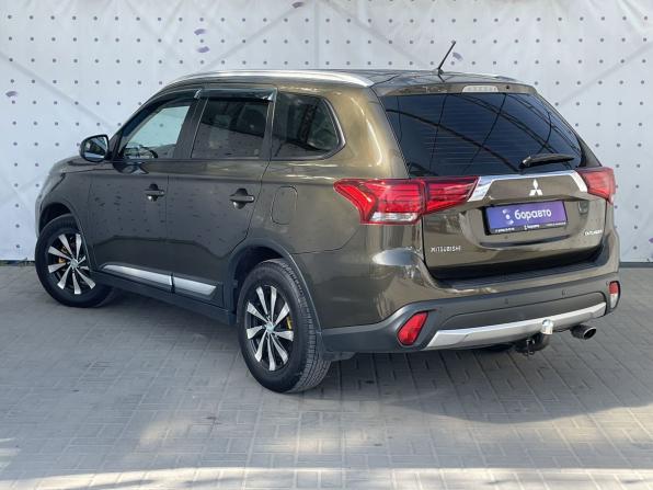 Mitsubishi Outlander III Рестайлинг 2 с пробегом 2015 года, цена 1 730 000 рублей, 124688 км, внедорожник, Автокод Объявления