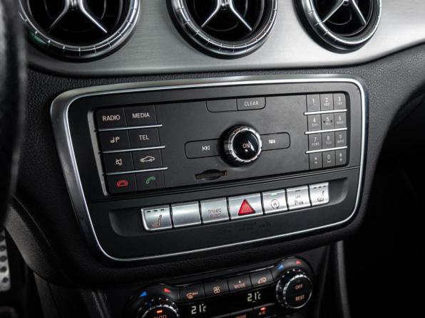 Mercedes-Benz CLA I (C117 X117) Рестайлинг с пробегом 2019 года, цена 2 150 000 рублей, 72835 км, седан, Автокод Объявления