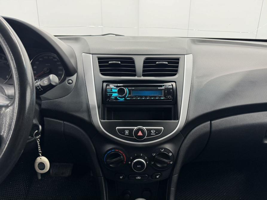 Hyundai Solaris I Воронеж  - изображение 9