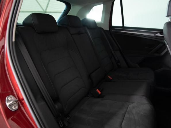 Volkswagen Tiguan II с пробегом 2019 года, цена 2 699 000 рублей, 124816 км, внедорожник, Автокод Объявления