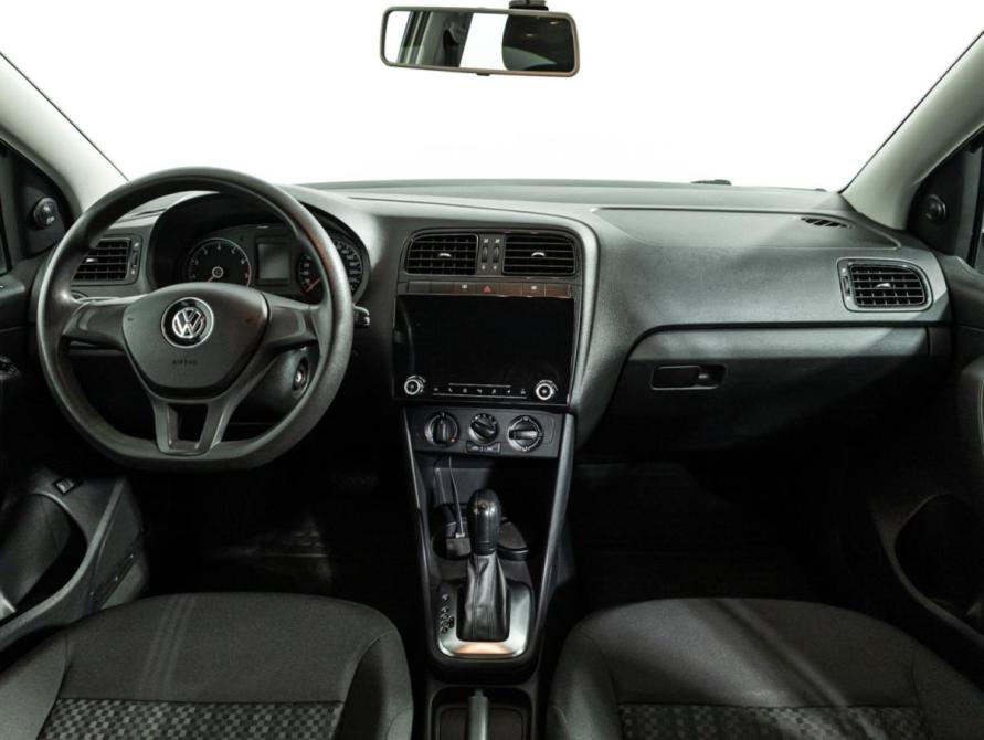 Volkswagen Polo V Рестайлинг Санкт-Петербург  - изображение 13
