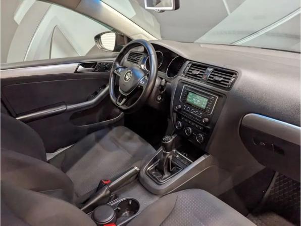 Volkswagen Jetta VI Рестайлинг с пробегом 2014 года, цена 850 000 рублей, 246000 км, седан, Автокод Объявления