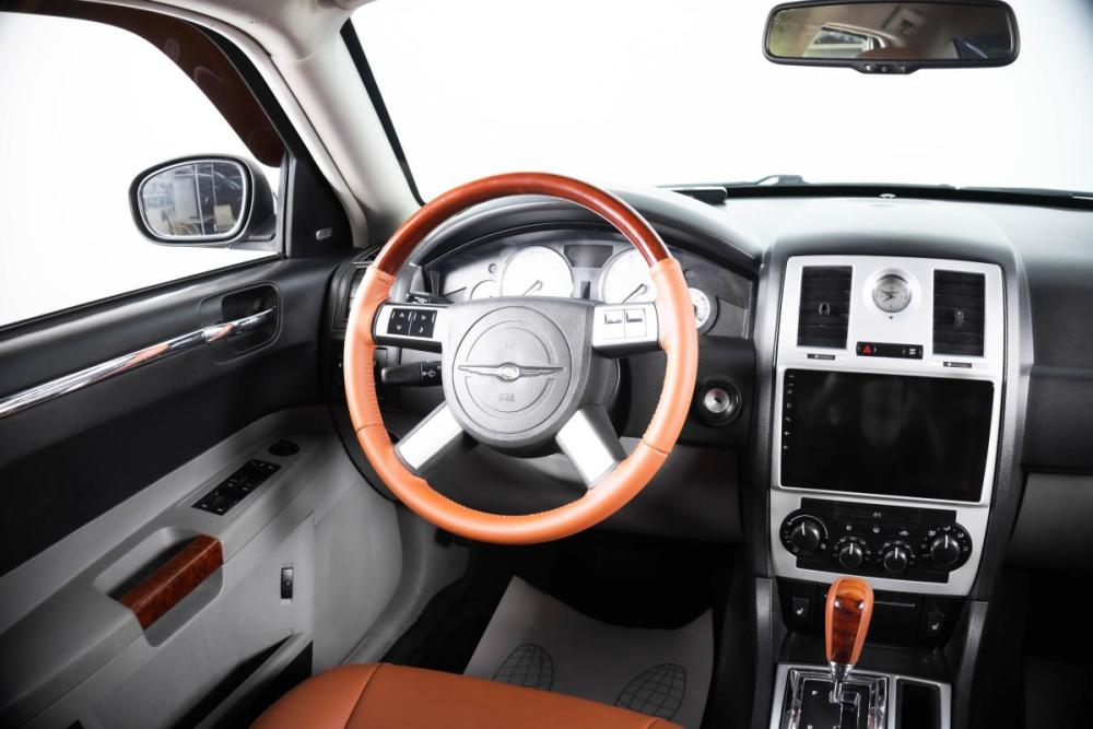 Chrysler 300C I Пермь  - изображение 12