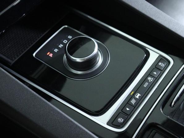 Jaguar F-Pace I с пробегом 2017 года, цена 1 820 000 рублей, 246026 км, внедорожник, Автокод Объявления