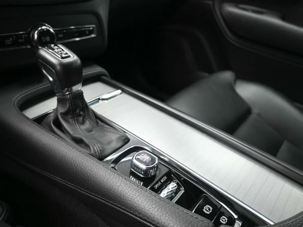 Volvo XC90 II Рестайлинг 1 с пробегом 2021 года, цена 4 999 900 рублей, 157239 км, внедорожник, Автокод Объявления