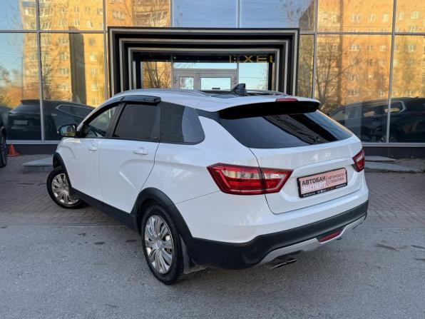 Lada (ВАЗ) Vesta I с пробегом 2021 года, цена 1 229 000 рублей, 82000 км, универсал, Автокод Объявления