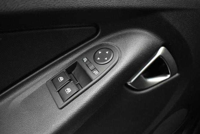Lada (ВАЗ) Granta I Рестайлинг с пробегом 2024 года, цена 825 000 рублей, 24551 км, лифтбек, Автокод Объявления