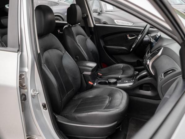 Hyundai ix35 I с пробегом 2011 года, цена 1 399 000 рублей, 165236 км, внедорожник, Автокод Объявления
