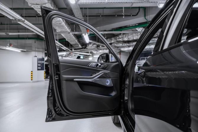 Новый BMW X7 I (G07) Рестайлинг 2026 года, цена 17 600 000 рублей, внедорожник, Автокод Объявления