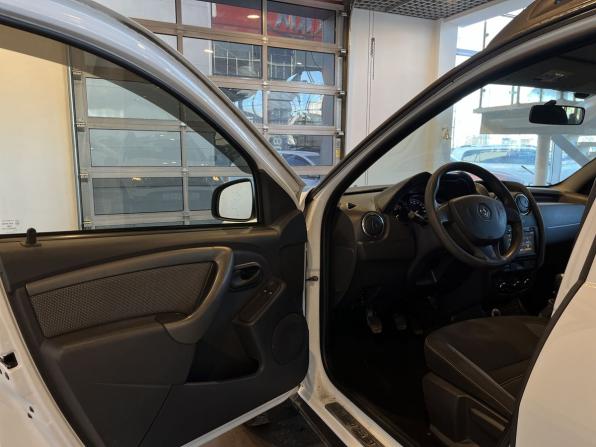Renault Duster I Рестайлинг с пробегом 2018 года, цена 1 480 000 рублей, 63661 км, внедорожник, Автокод Объявления