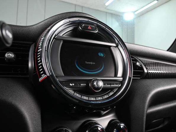Mini Hatch III (F55/F56) с пробегом 2016 года, цена 2 229 000 рублей, 191512 км, хэтчбек, Автокод Объявления