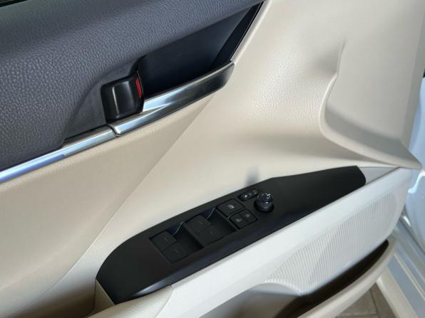 Toyota Camry VIII (XV70) Рестайлинг с пробегом 2022 года, цена 3 500 000 рублей, 45625 км, седан, Автокод Объявления