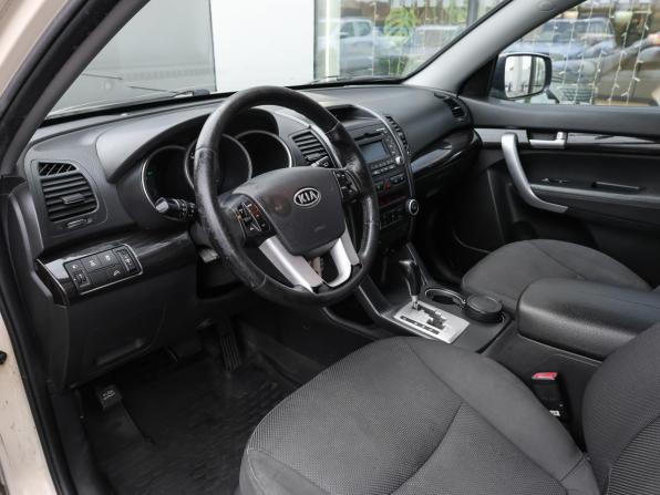 Kia Sorento II с пробегом 2009 года, цена 1 098 000 рублей, 328206 км, внедорожник, Автокод Объявления