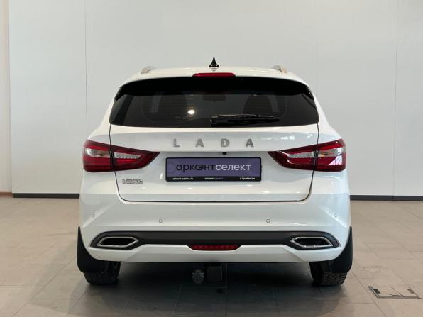 Lada (ВАЗ) Vesta I Рестайлинг (NG) с пробегом 2024 года, цена 1 470 000 рублей, 17736 км, универсал, Автокод Объявления