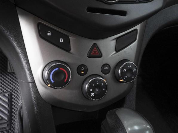 Chevrolet Aveo II с пробегом 2012 года, цена 610 000 рублей, 203573 км, седан, Автокод Объявления