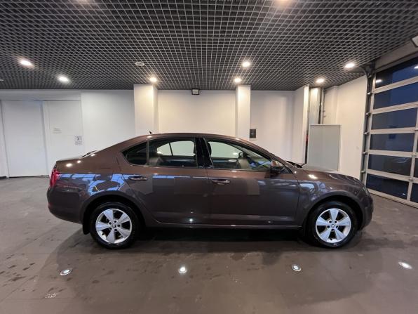 Skoda Octavia III (A7) с пробегом 2013 года, цена 1 480 000 рублей, 206500 км, лифтбек, Автокод Объявления