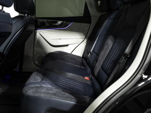 Hongqi HS5 I с пробегом 2023 года, цена 2 799 700 рублей, 21493 км, внедорожник, Автокод Объявления