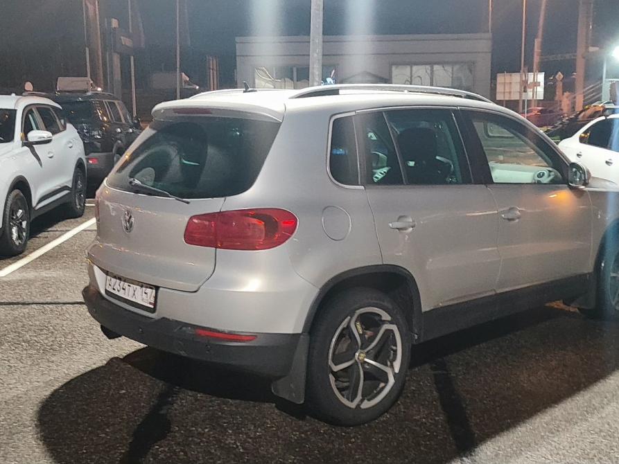 Volkswagen Tiguan I Рестайлинг Санкт-Петербург  - изображение 4