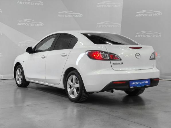 Mazda 3 II (BL) Рестайлинг с пробегом 2011 года, цена 1 020 000 рублей, 150500 км, седан, Автокод Объявления