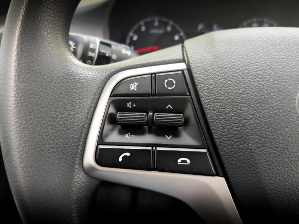 Hyundai Solaris II Рестайлинг с пробегом 2022 года, цена 1 650 000 рублей, 76792 км, седан, Автокод Объявления
