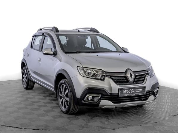 Renault Sandero II Рестайлинг с пробегом 2019 года, цена 1 240 000 рублей, 32690 км, хэтчбек, Автокод Объявления