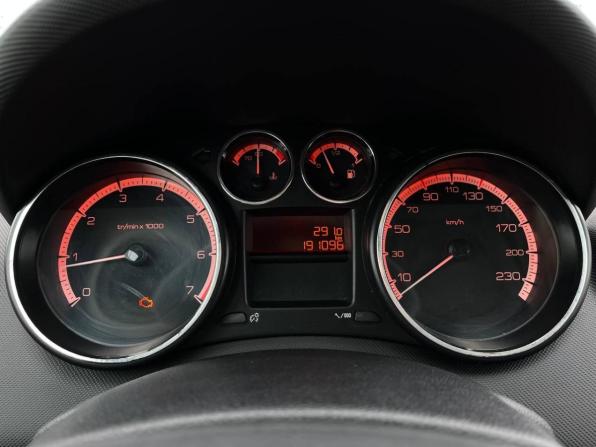 Peugeot 408 I с пробегом 2013 года, цена 499 000 рублей, 191096 км, седан, Автокод Объявления