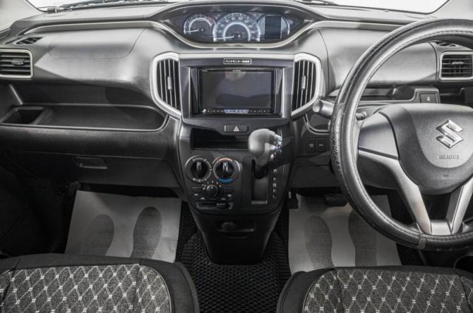 Suzuki Solio III с пробегом 2018 года, цена 1 049 000 рублей, 117800 км, микровэн, Автокод Объявления