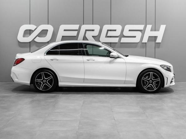 Mercedes-Benz C-Класс IV (W205) Рестайлинг с пробегом 2018 года, цена 2 648 000 рублей, 105320 км, седан, Автокод Объявления