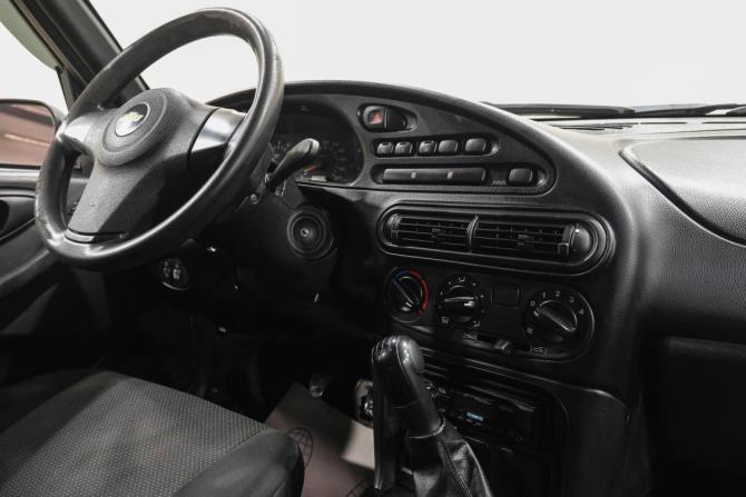Chevrolet Niva I Рестайлинг с пробегом 2011 года, цена 569 000 рублей, 151000 км, внедорожник, Автокод Объявления