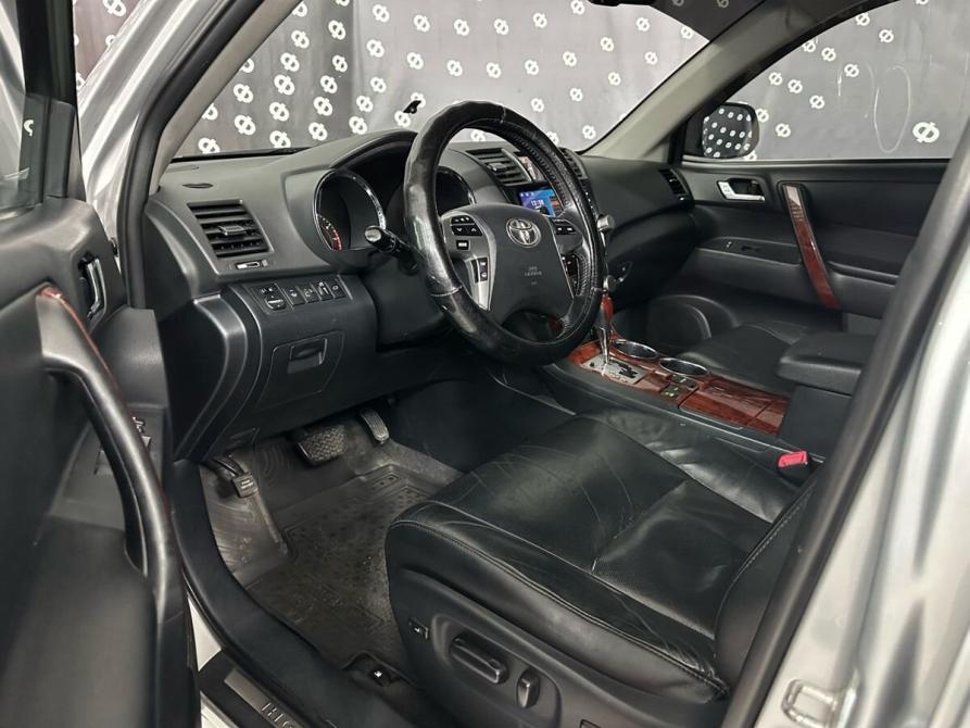 Toyota Highlander II (XU40) Рестайлинг Новосибирск  - изображение 14