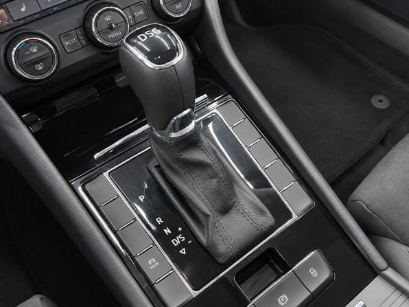 Skoda Superb III с пробегом 2016 года, цена 2 099 000 рублей, 142354 км, лифтбек, Автокод Объявления