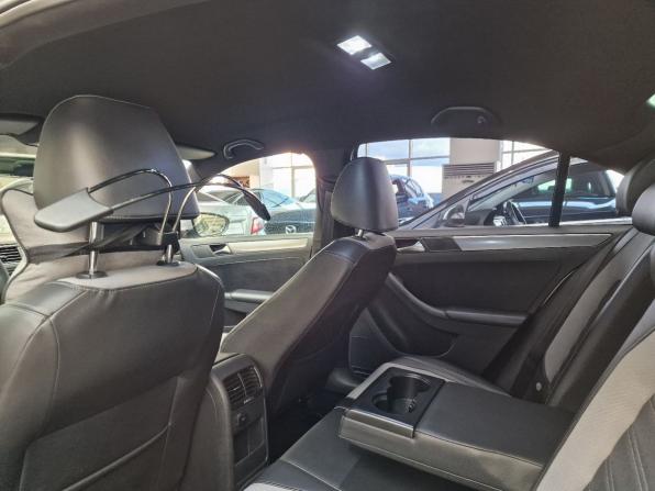 Volkswagen Jetta VI с пробегом 2014 года, цена 1 265 000 рублей, 207050 км, седан, Автокод Объявления