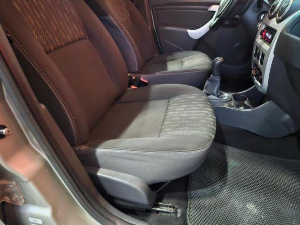 Renault Logan I Рестайлинг с пробегом 2013 года, цена 295 000 рублей, 162135 км, седан, Автокод Объявления
