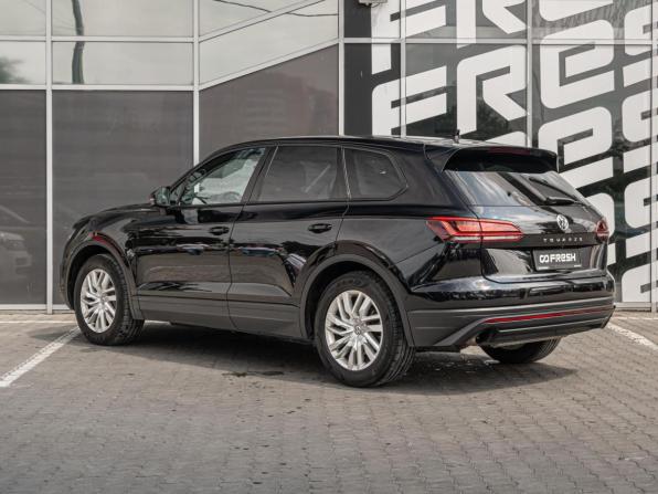 Volkswagen Touareg III с пробегом 2018 года, цена 4 160 000 рублей, 129288 км, внедорожник, Автокод Объявления