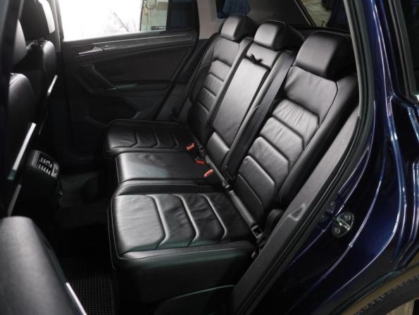 Volkswagen Tiguan II с пробегом 2017 года, цена 2 449 000 рублей, 150231 км, внедорожник, Автокод Объявления