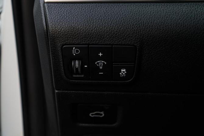 Kia K5 III с пробегом 2021 года, цена 2 770 000 рублей, 80791 км, седан, Автокод Объявления