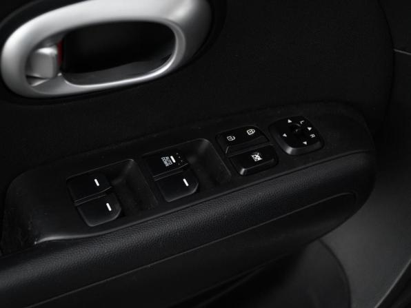 Kia Soul II с пробегом 2015 года, цена 1 299 046 рублей, 124141 км, хэтчбек, Автокод Объявления