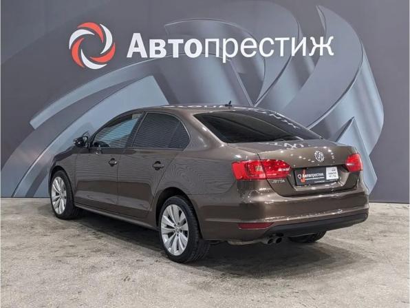 Volkswagen Jetta VI с пробегом 2013 года, цена 835 000 рублей, 256000 км, седан, Автокод Объявления