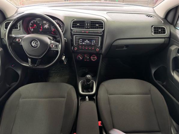 Volkswagen Polo V Рестайлинг с пробегом 2018 года, цена 1 190 000 рублей, 63965 км, седан, Автокод Объявления