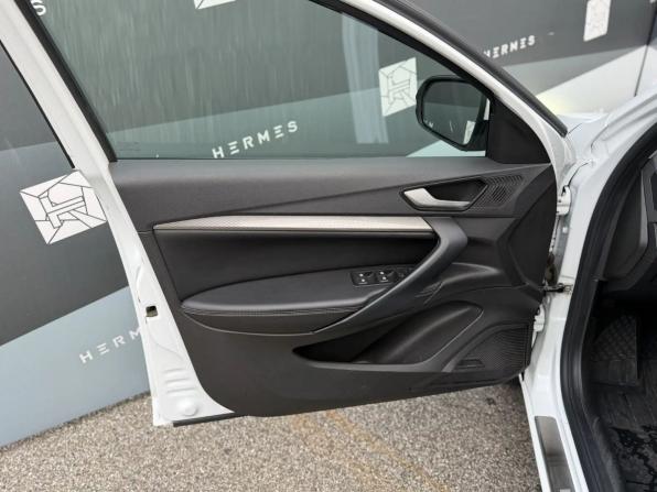 Lada (ВАЗ) Vesta I Рестайлинг (NG) с пробегом 2023 года, цена 1 270 000 рублей, 23469 км, седан, Автокод Объявления