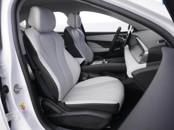 BYD Seal 05 с пробегом 2025 года, цена 2 989 434 рубля, 32 км, седан, Автокод Объявления