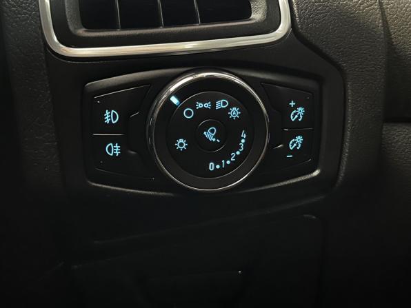 Ford Focus III с пробегом 2012 года, цена 900 000 рублей, 100200 км, хэтчбек, Автокод Объявления