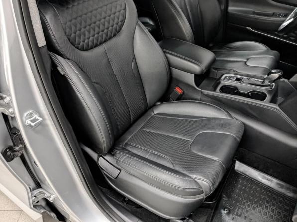 Hyundai Santa Fe IV с пробегом 2018 года, цена 2 725 000 рублей, 133586 км, внедорожник, Автокод Объявления