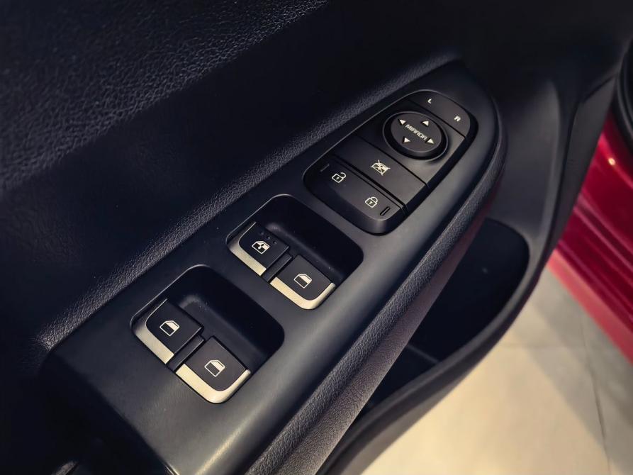 Kia Rio IV Рестайлинг Апатиты  - изображение 8