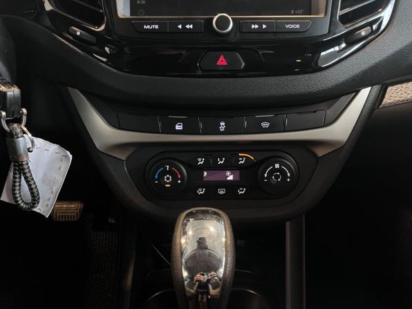 Lada (ВАЗ) Vesta I с пробегом 2021 года, цена 1 468 000 рублей, 56303 км, универсал, Автокод Объявления